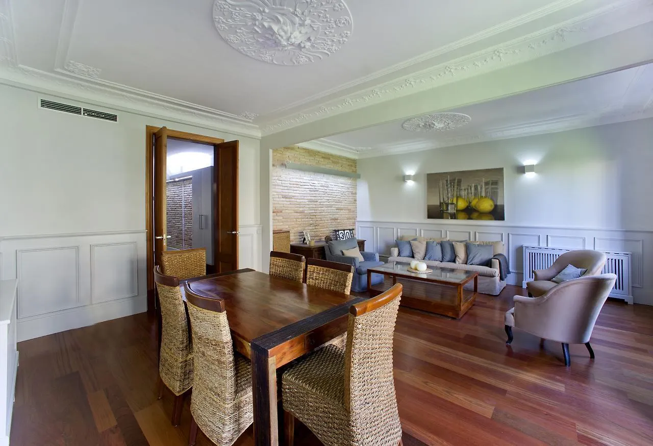 Montaber Apartment - Bailen Barcelona